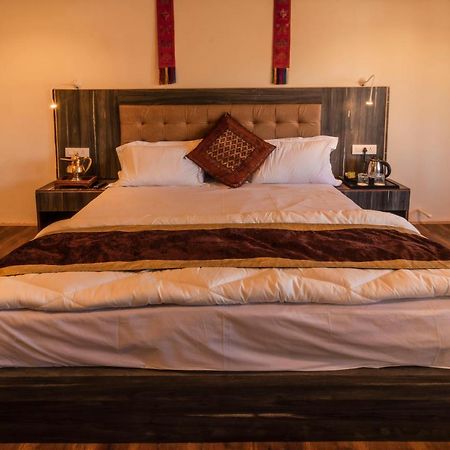 Sindhu Residency Hotel She Esterno foto