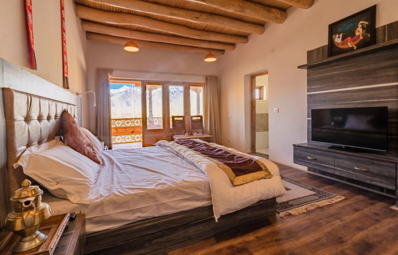 Sindhu Residency Hotel She Esterno foto