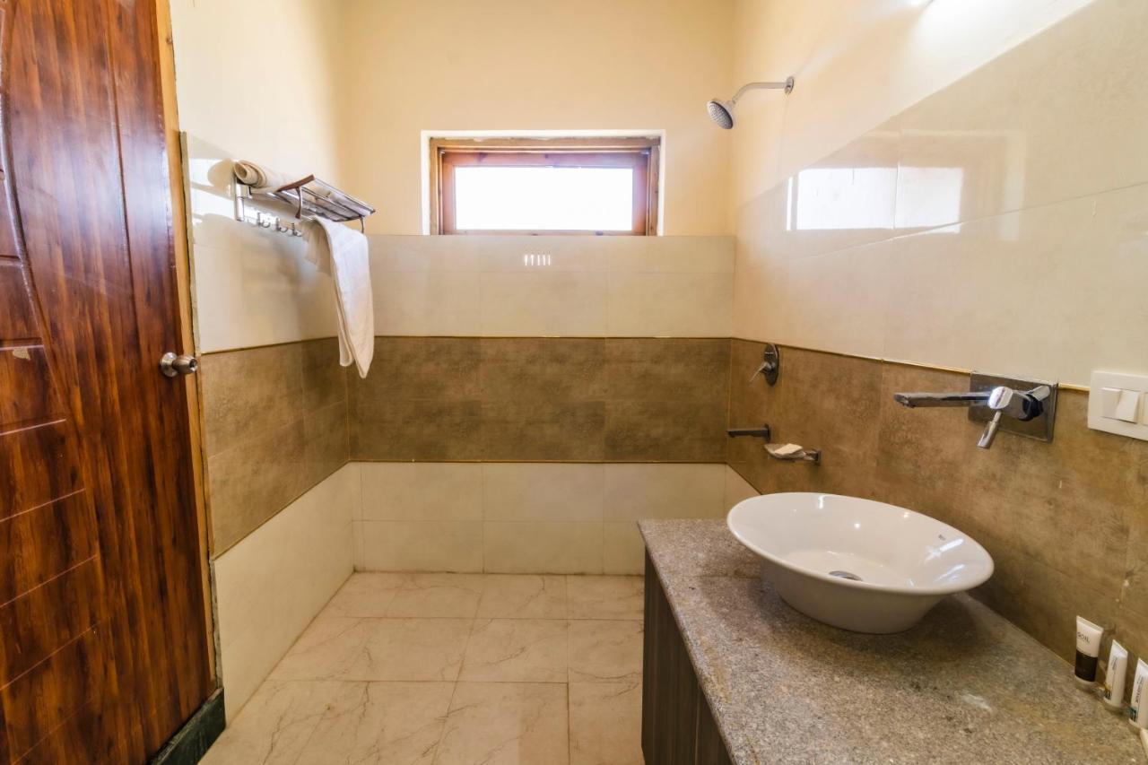Sindhu Residency Hotel She Esterno foto